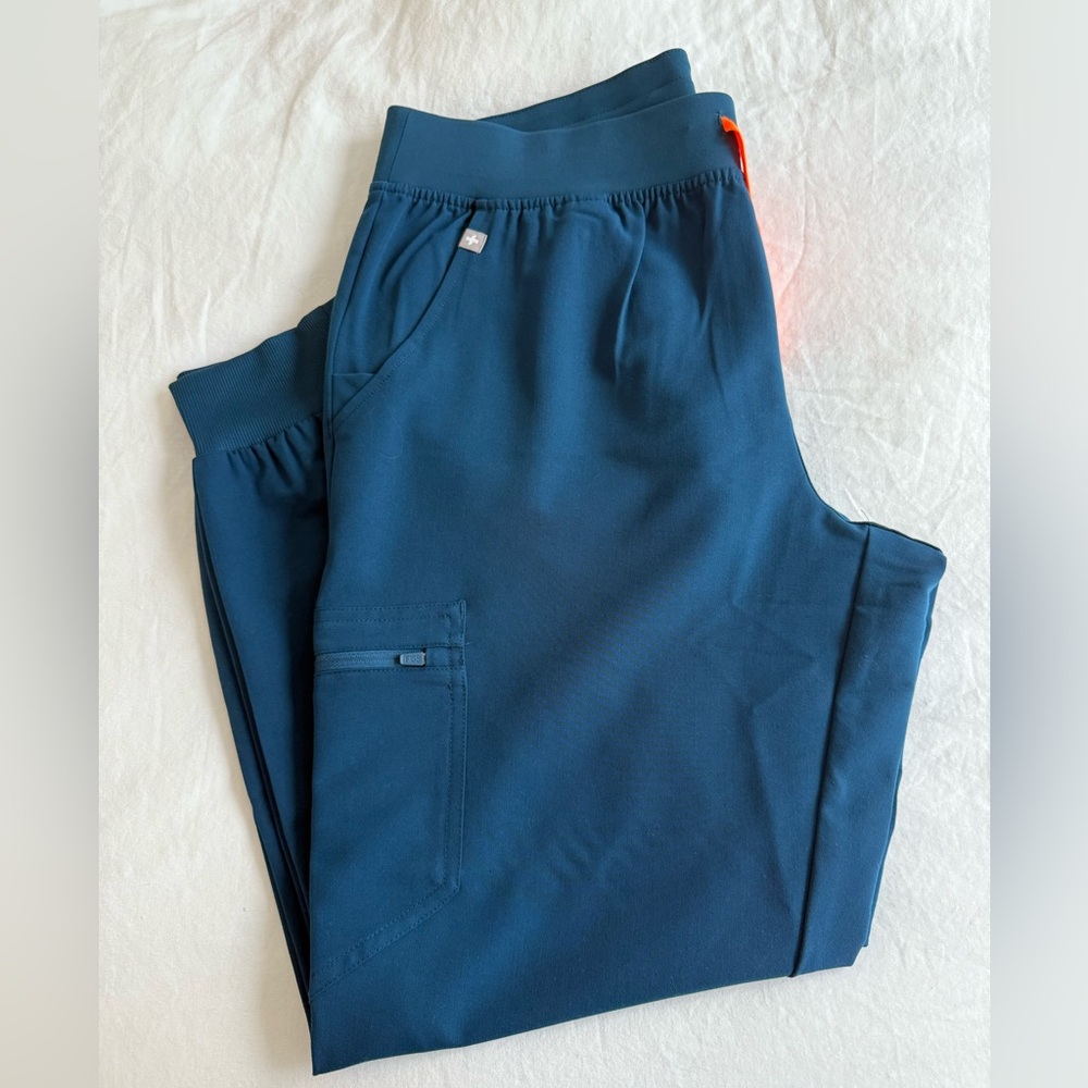 Figs Zamora Jogger Scrub Pants